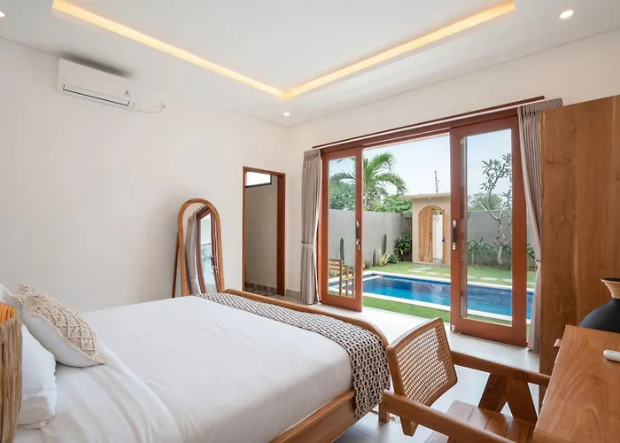 Cliffhouse Umalas Villa *