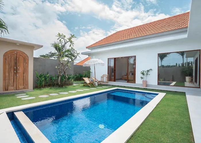 Cliffhouse Umalas Villa